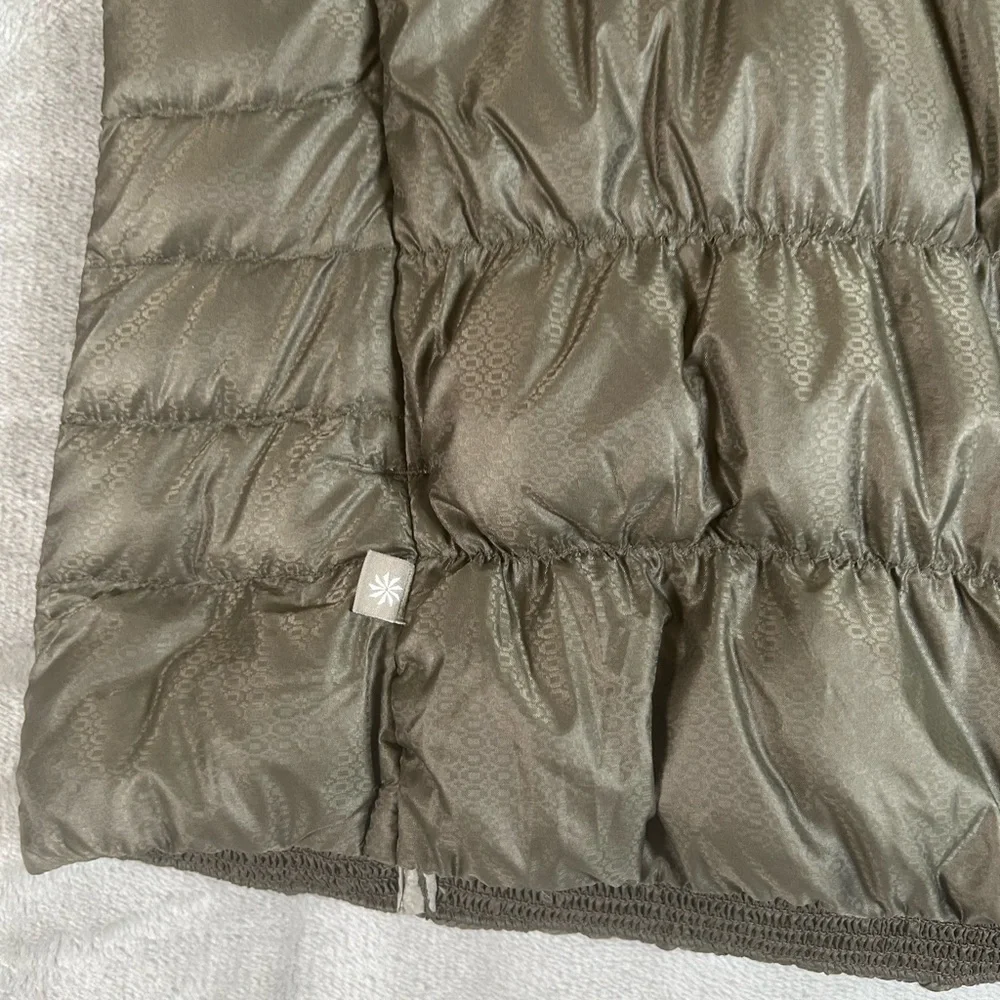 Athleta downalicious jacket - Picture 3 of 14